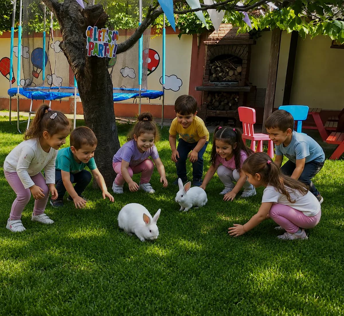 Conexiune cu natura și animalele — grădinița Mica and Kids din Popești Leordeni, Ilfov